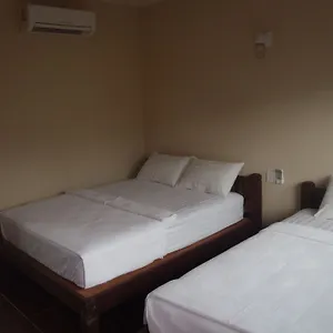 Silver Sands Hotell