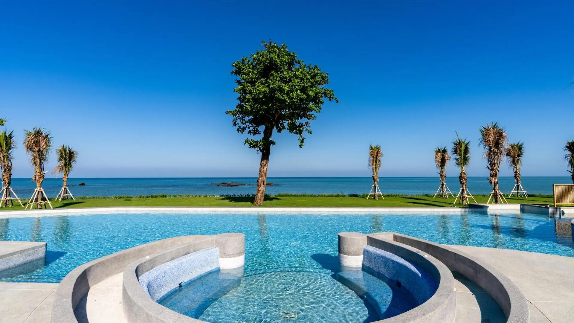 ***** Hotel The Little Shore Khao Lak By Katathani Thailand