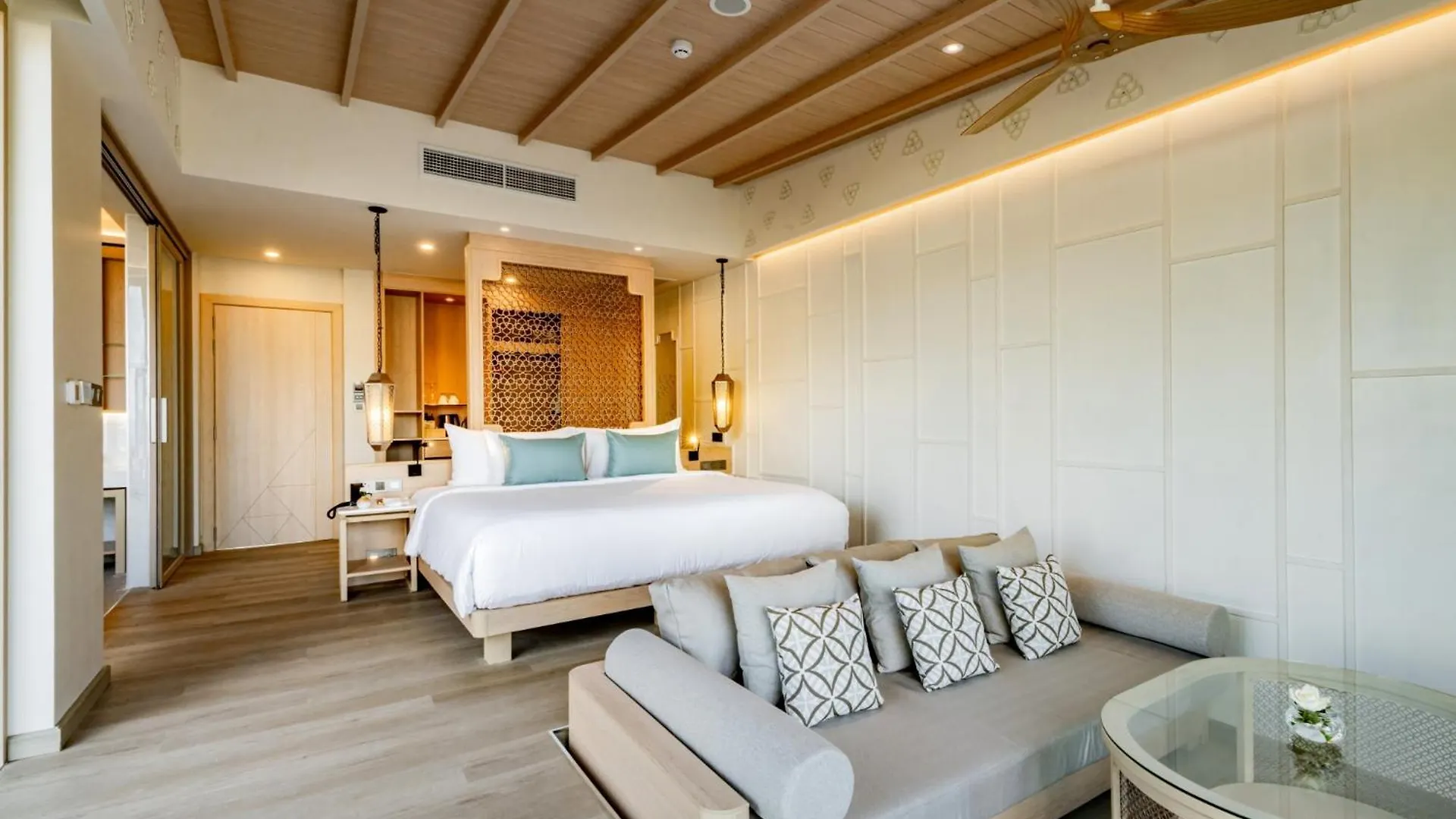 The Little Shore Khao Lak By Katathani Hotel