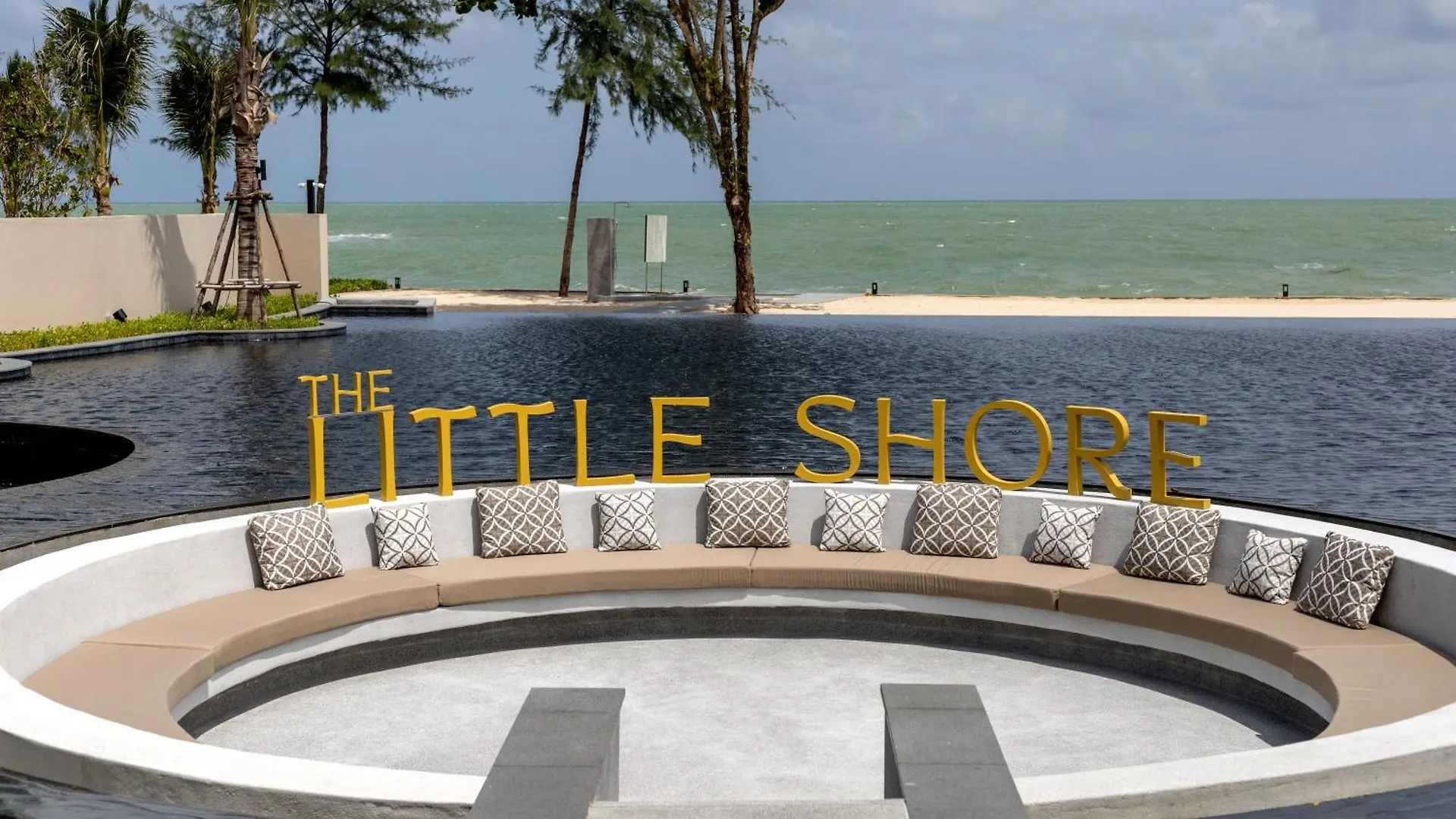 Hotel The Little Shore Khao Lak By Katathani