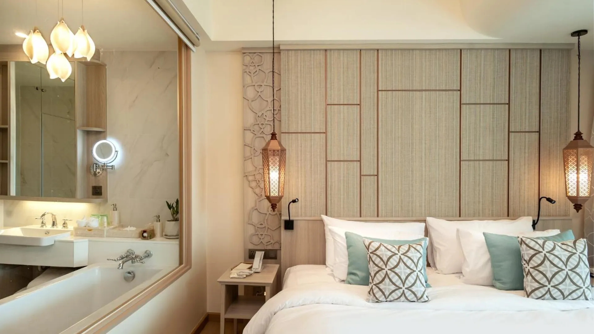 The Little Shore Khao Lak By Katathani Hotel
